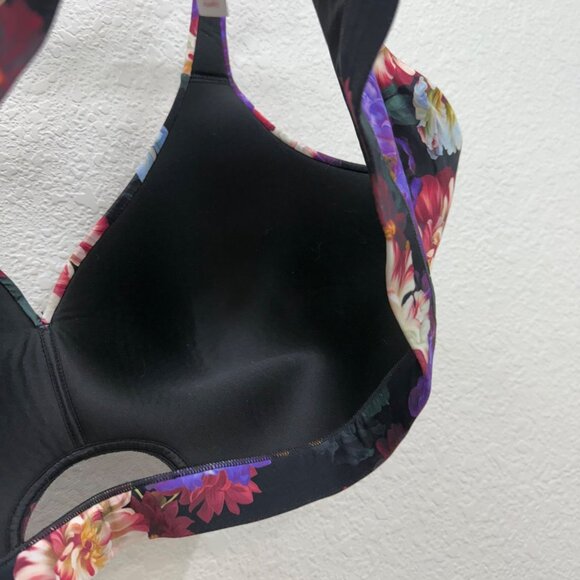 Cacique Floral Lighty Lined No Wire Adjustable Strap Bra Womens size 46C - Picture 5 of 6